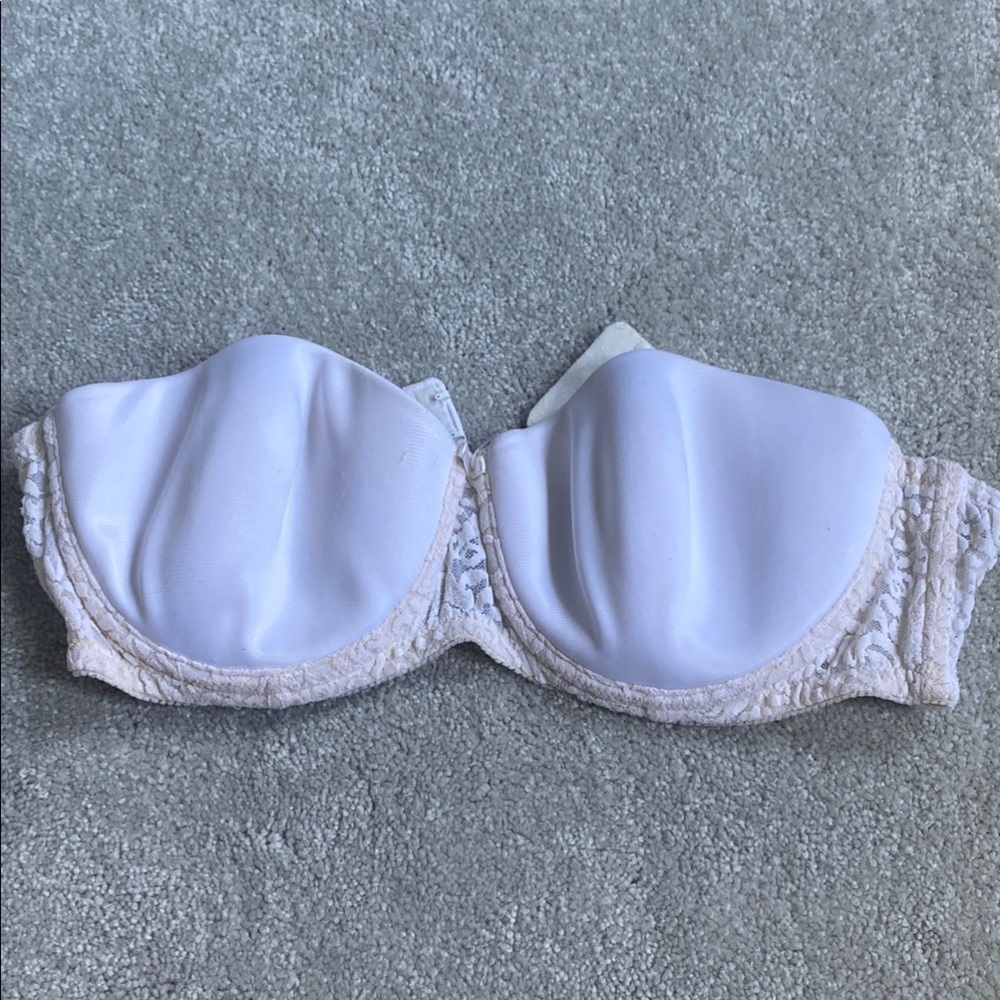 Victoria Secret Vintage Strapless White Lace Bra